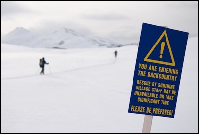 skiing up to Quartz Ridge, Rocky Mountains - photo Tomasz http://rdvnature.com - rendez vous nature & aventure