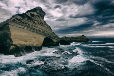 Bonifacio heavy seas - photo Tomasz http://rdvnature.com