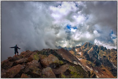 Corsica, Tomasz at Monte Cinto skyline - photo Aga Szreder for http://rdvnature.com rendez-vous nature & aventure