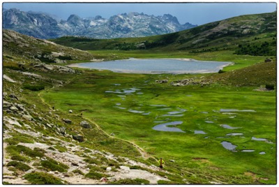 Corsica, lac de Nino and pozzines (grassy waterholes) - photo Tomasz http://rdvnature.com rendez-vous nature & aventure