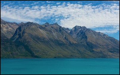 Wakatipu lake in New Zealand - photo Tomasz http://rdvnature.com