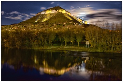 France, Millau, Puncho d'Agast take off seen from Millau. Photo Tomasz http://rdvnature.com
