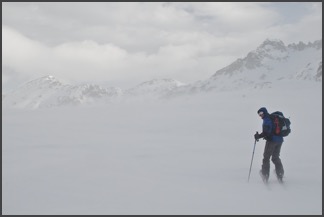 Ski touring in Hautes Pyrénées - Adam